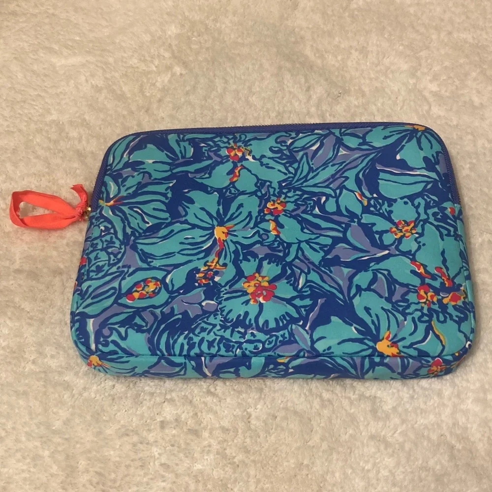 Lilly Pulitzer Mai Tai computer case 11inches long 9 inches height